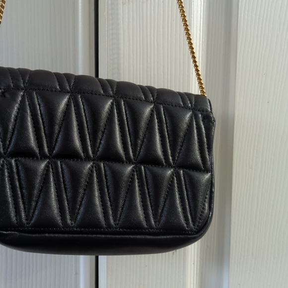 Purse - Picture 3 of 3